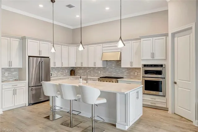 $15,000 | 9574 Everglades Boulevard North, Naples, FL 34120