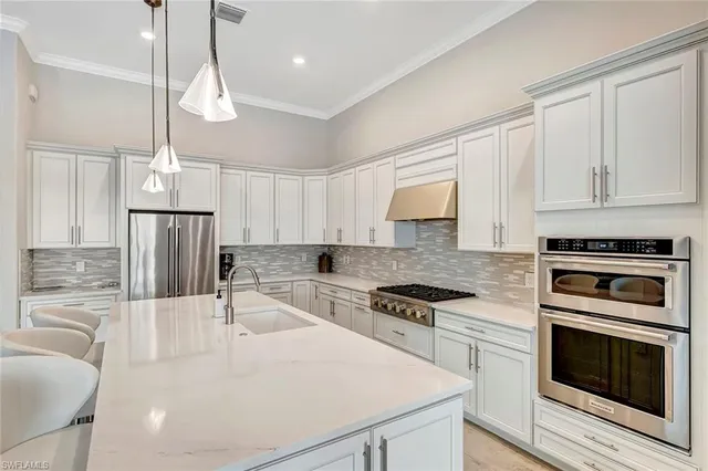 $15,000 | 9574 Everglades Boulevard North, Naples, FL 34120