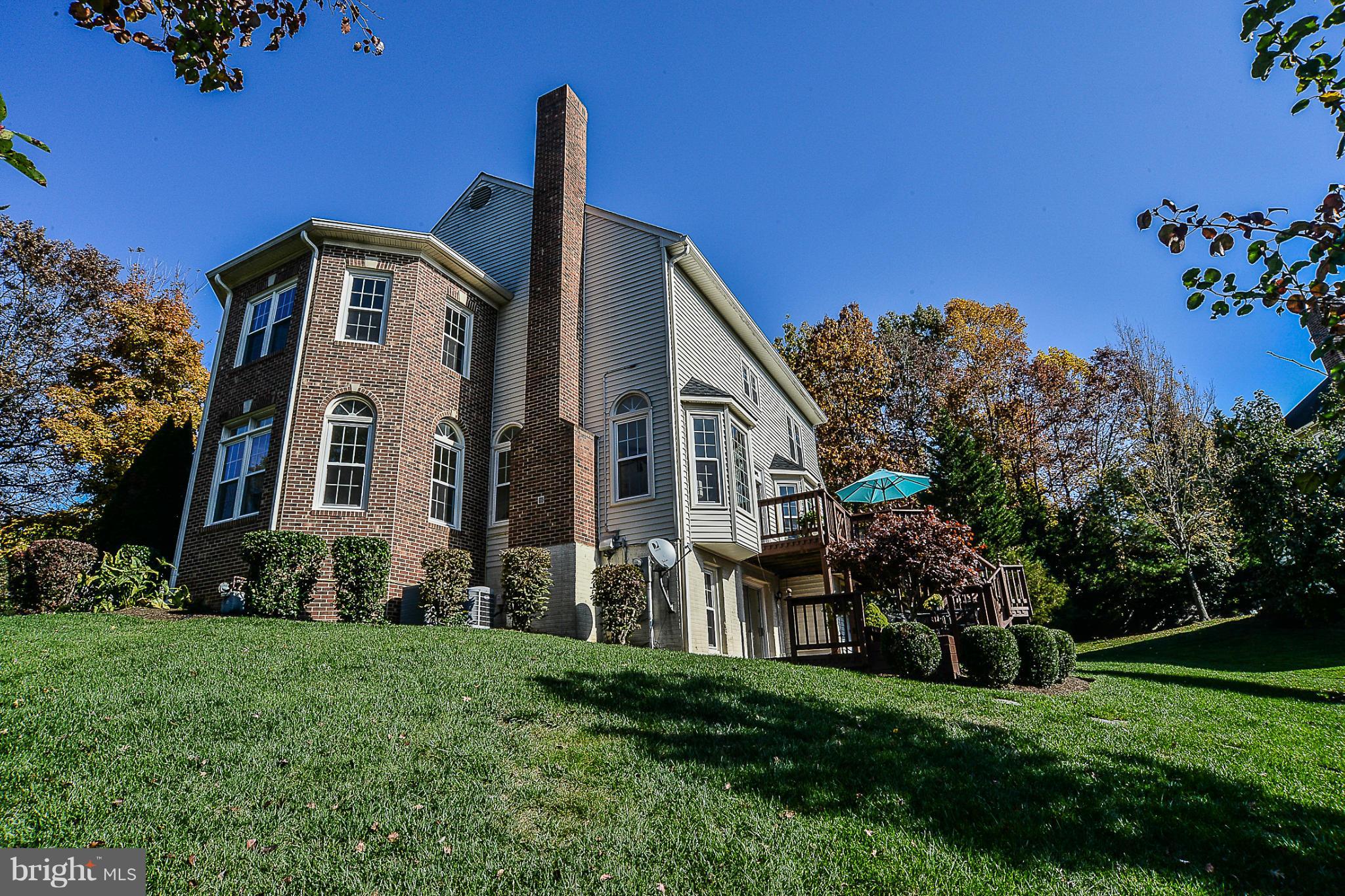 8963 Scott Street Springfield, VA 22153 - Photo 2 of 30 Exterior (Rear)