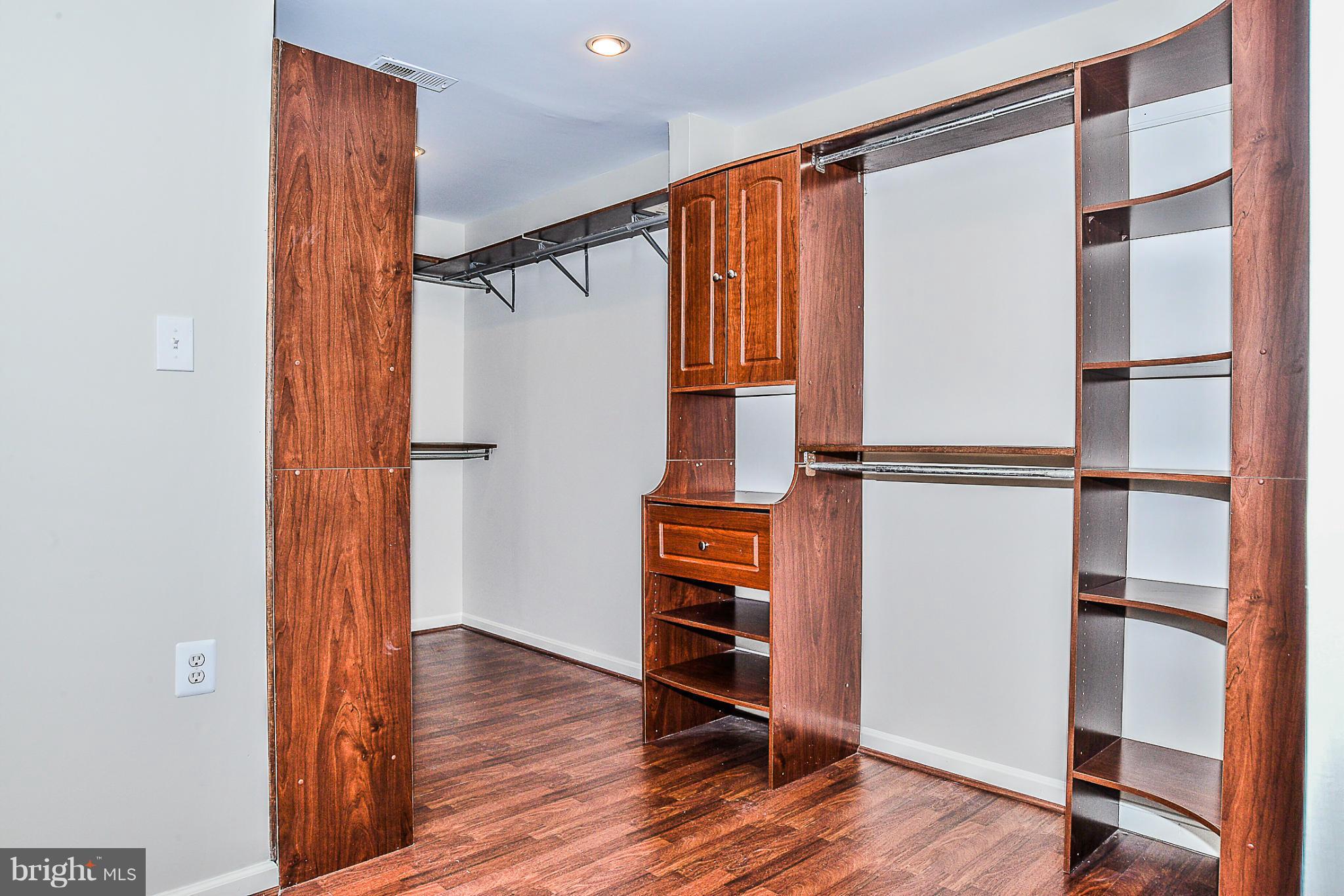 8963 Scott Street Springfield, VA 22153 - Photo 18 of 30 Bedroom (Master)