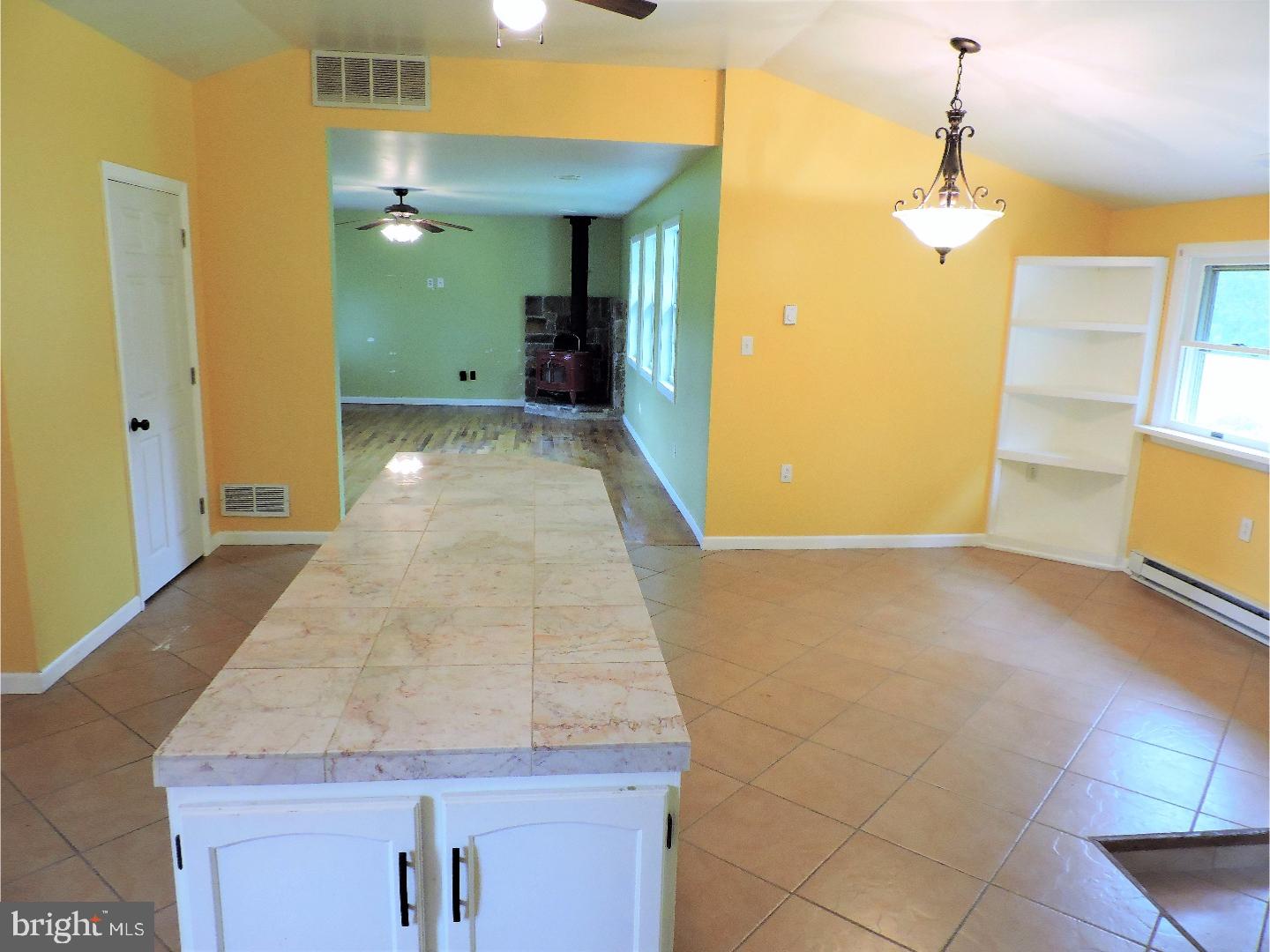 366 Croshaw Road Wrightstown, NJ 08562 - Photo 11 of 25