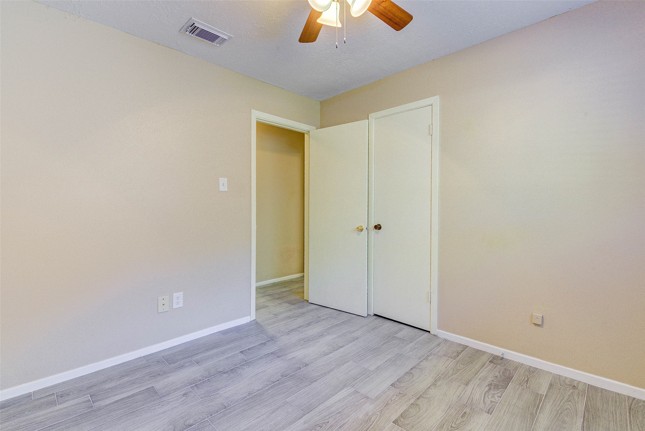 23114 Ludgate Drive Spring, TX 77373 - Photo 23 of 47 Gallery Image 23
