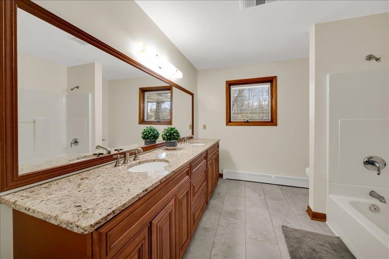 305 Twist Run Road Endicott, NY 13760 - Photo 18 of 50