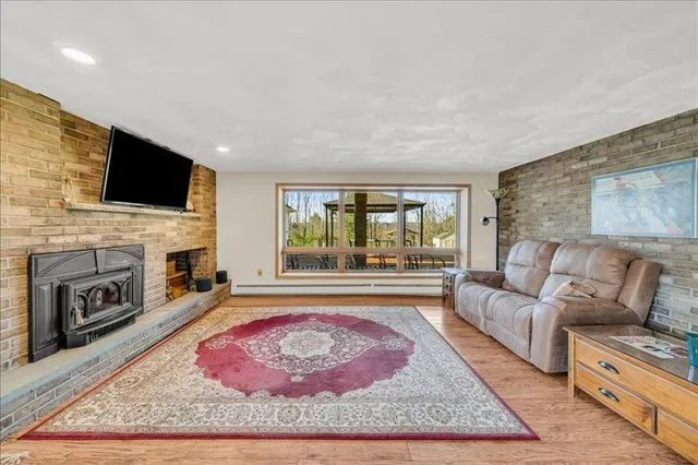 $429,900 | 305 Twist Run Road, Endicott, NY 13760