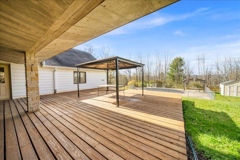 305 Twist Run Road Endicott, NY 13760 - Photo 34 of 50