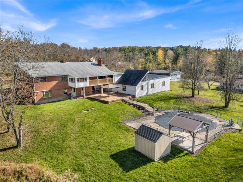 305 Twist Run Road Endicott, NY 13760 - Photo 6 of 50