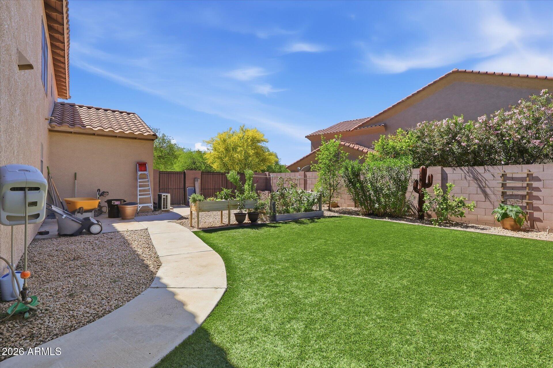 2324 West Zenith Lane Phoenix, AZ 85085 - Photo 78 of 85 74-IMG_7148
