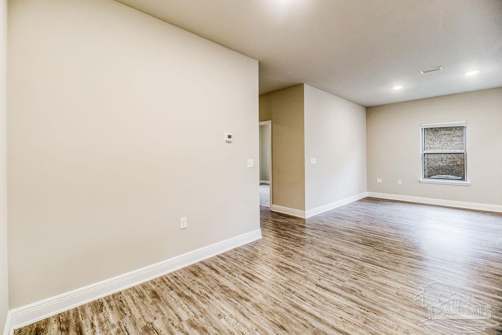 5319 Red Shoulder Road Milton, FL 32571 - Photo 10 of 28