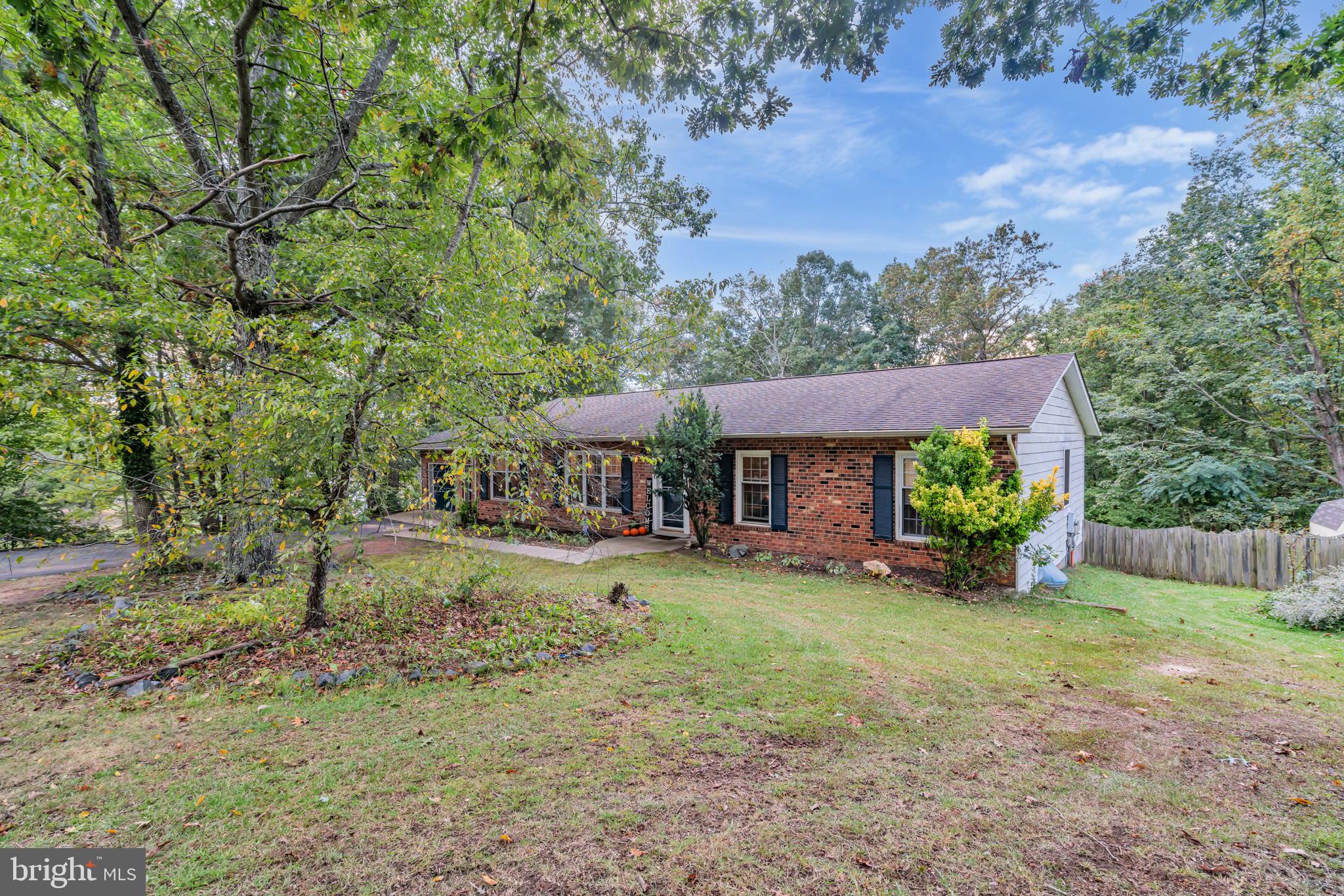 744 Hope Road Stafford, VA 22554 - Photo 4 of 44
