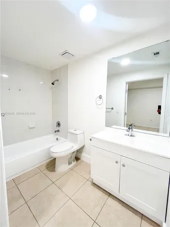 $2,200 | 7532 Northwest 176th Street, Unit 1, Hialeah, FL 33015