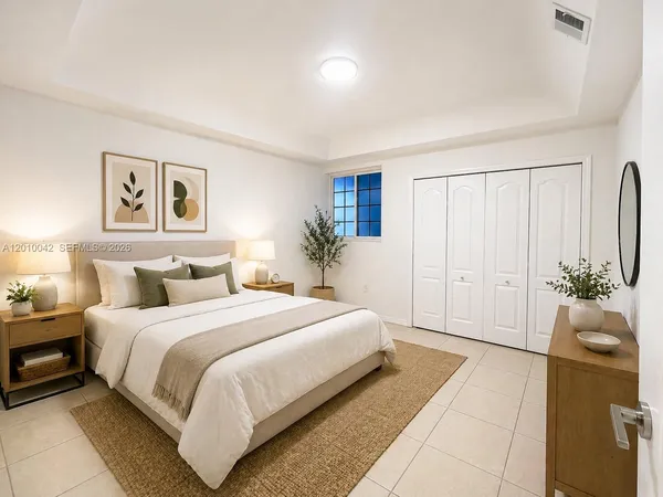 $2,200 | 7532 Northwest 176th Street, Unit 1, Hialeah, FL 33015