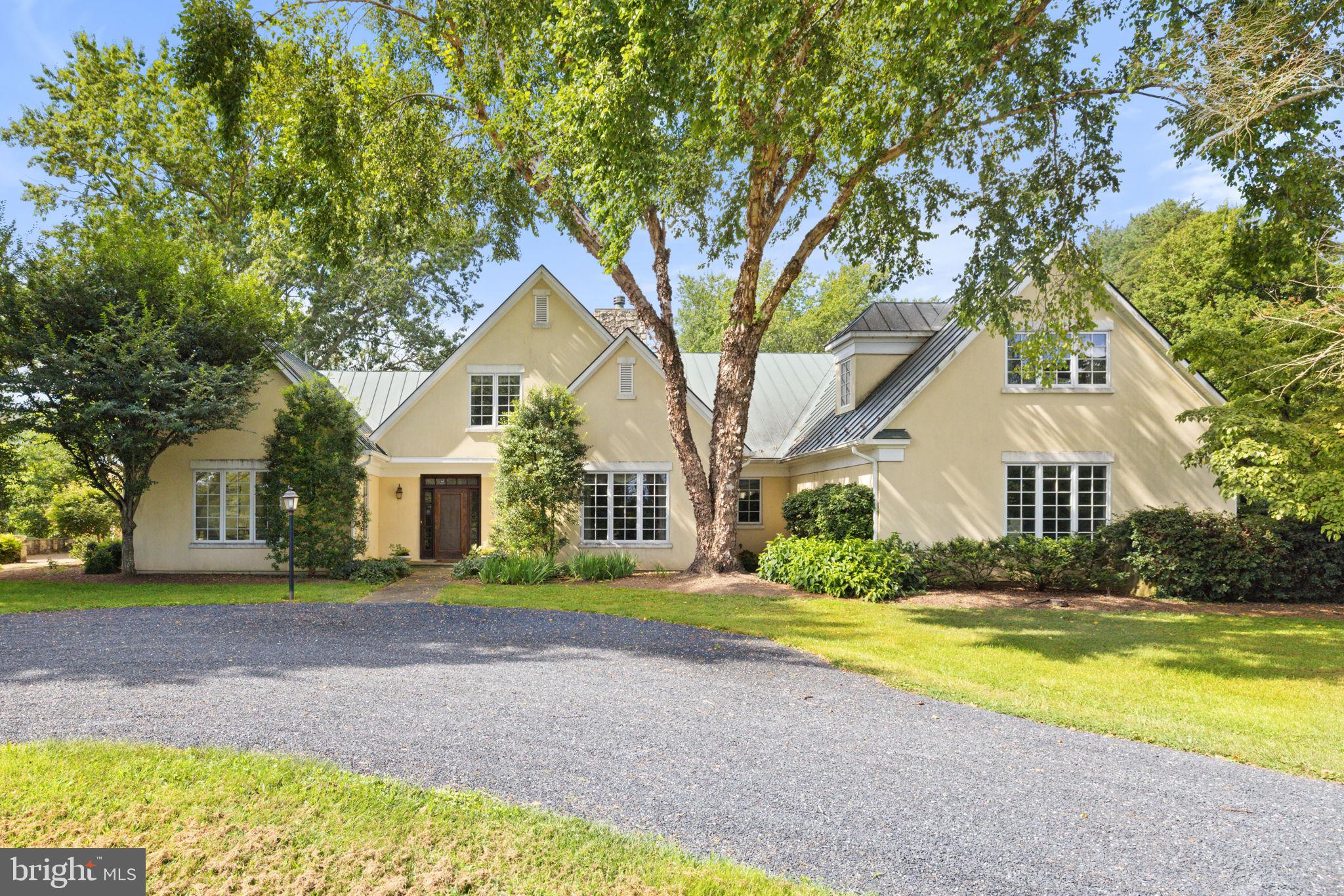 3418 Halfway Road The Plains, VA 20198 - Photo 2 of 106 a front view of house with yard and green space