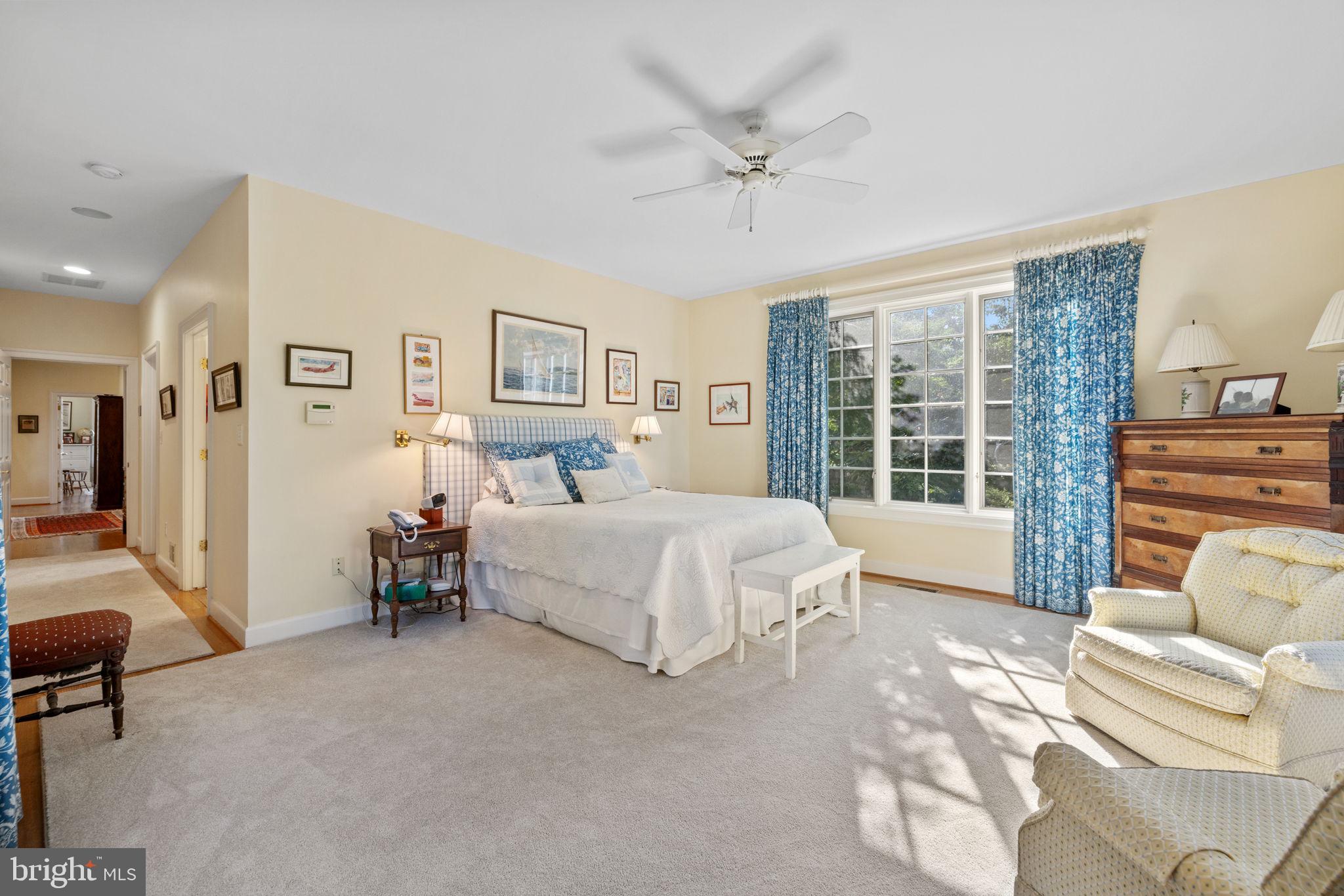 3418 Halfway Road The Plains, VA 20198 - Photo 28 of 106 a spacious bedroom with a bed and a large window