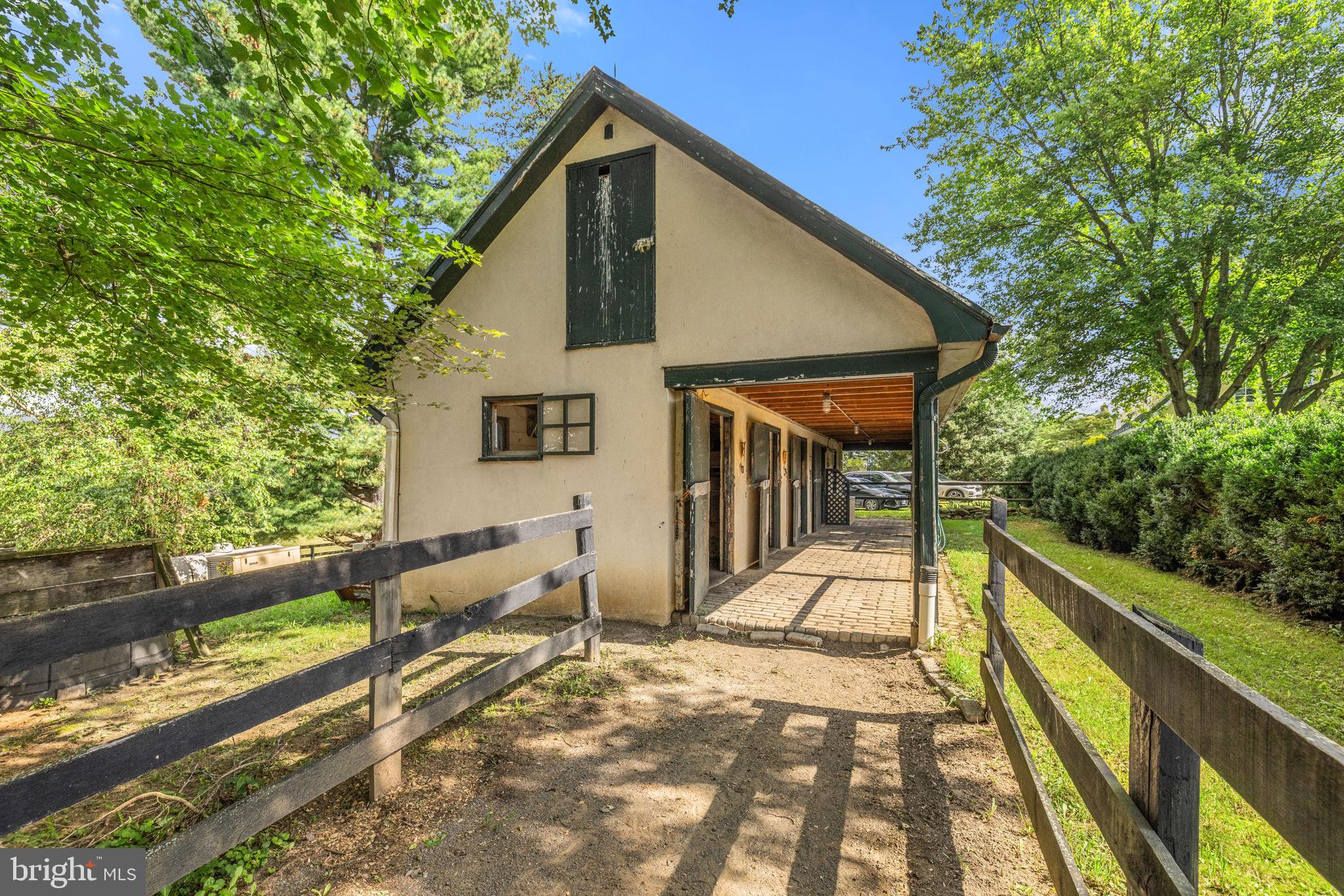 3418 Halfway Road The Plains, VA 20198 - Photo 62 of 106 a view of a house with backyard and sitting area