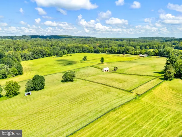 $4,500,000 | 3418 Halfway Road, The Plains, VA 20198
