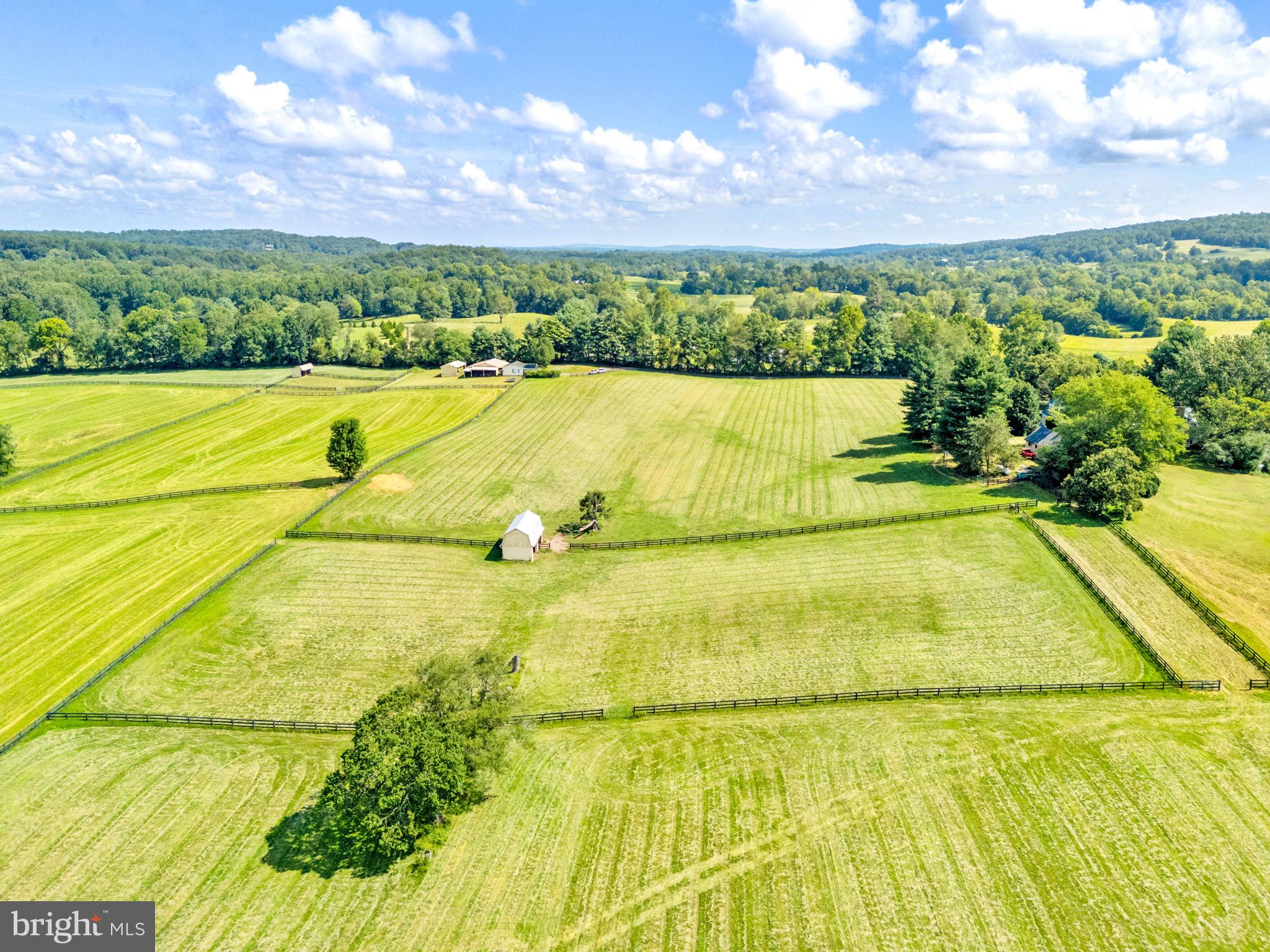 3418 Halfway Road The Plains, VA 20198 - Photo 75 of 106 a view of swimming pool
