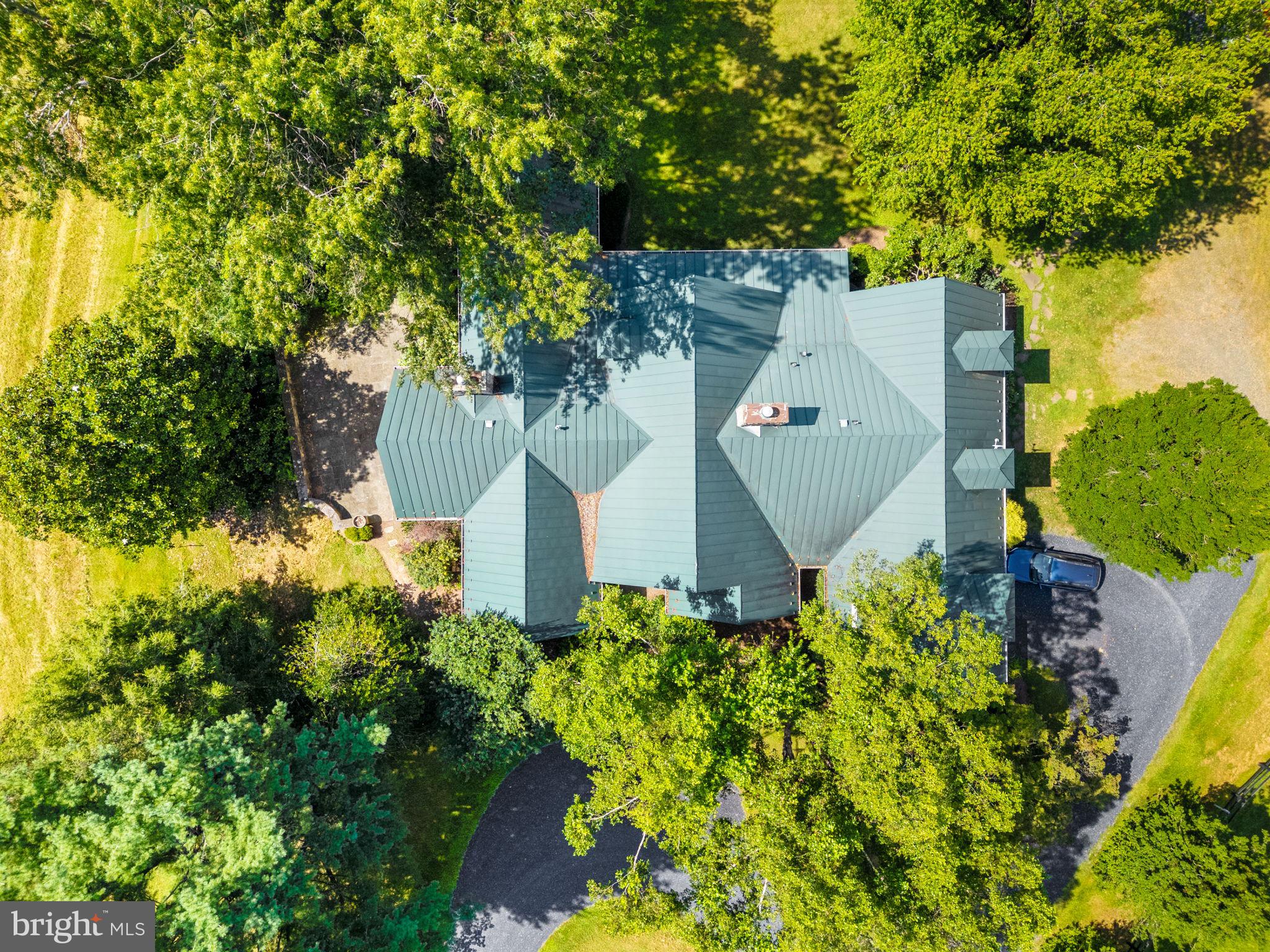 3418 Halfway Road The Plains, VA 20198 - Photo 92 of 106 an aerial view of a house with a yard and garden