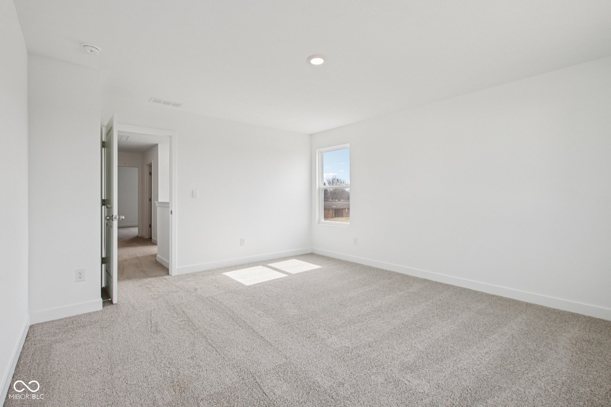 215 Springfield Crossing Greenfield, IN 46140 - Photo 17 of 35