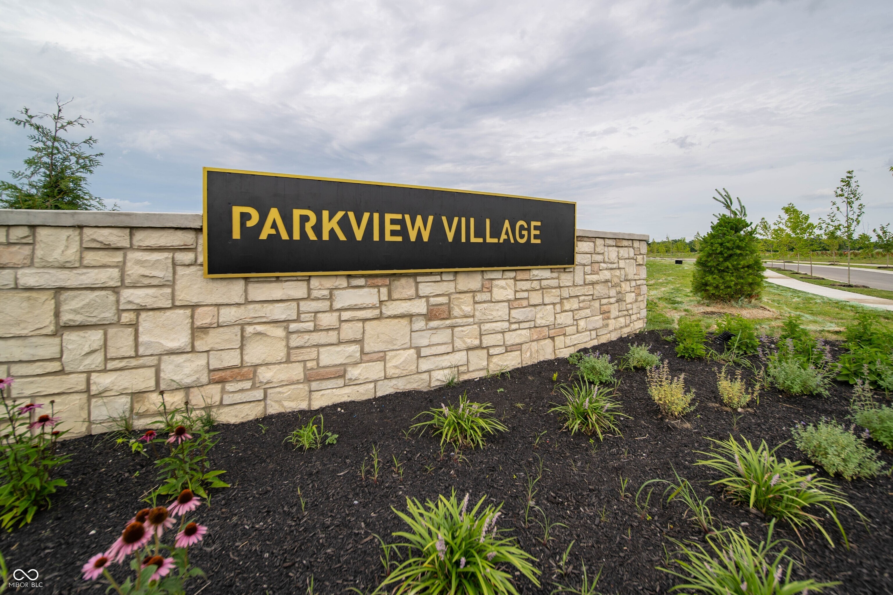 215 Springfield Crossing Greenfield, IN 46140 - Photo 7 of 8