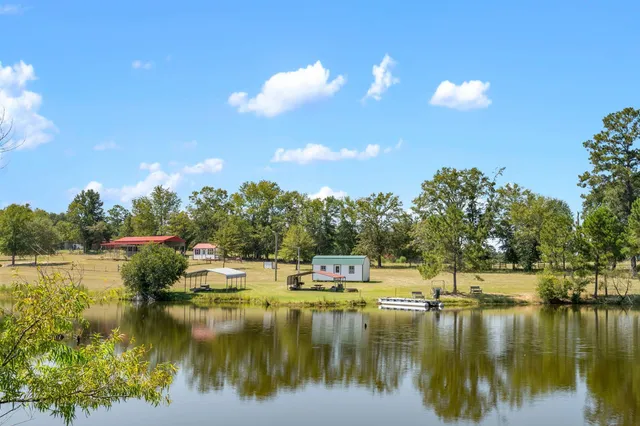 $850,000 | 635 Royal Road, Girard, GA 30426