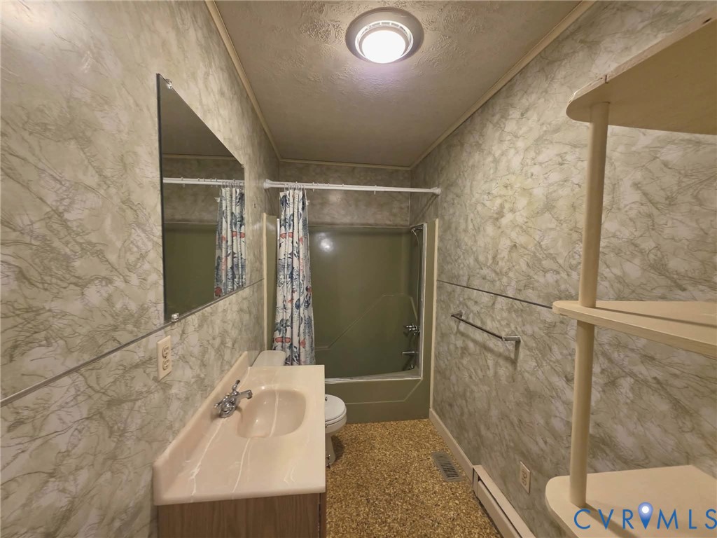 402 Stuart Avenue Colonial Heights, VA 23834 - Photo 15 of 19