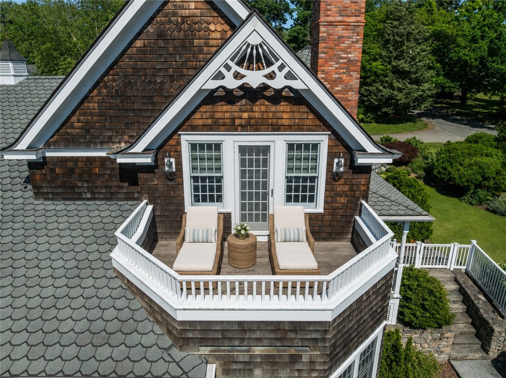 19 Ledge Road Bristol, RI 02809 - Photo 7 of 14