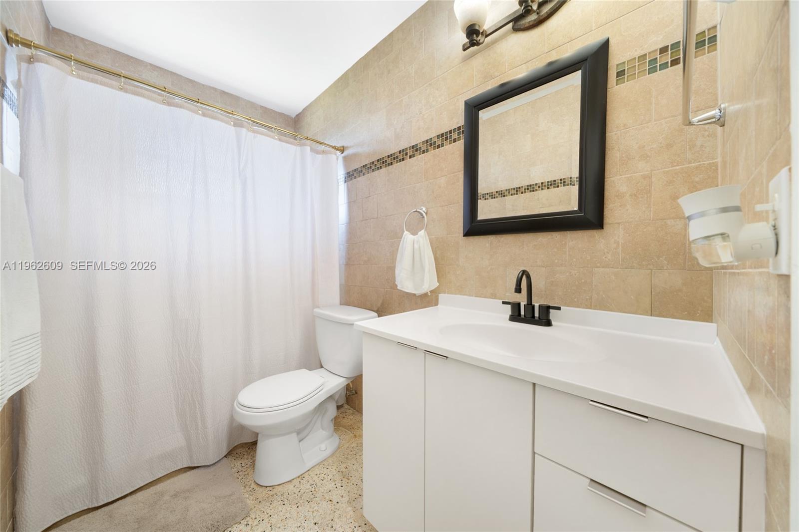 1168 West 24th Street Hialeah, FL 33010 - Photo 12 of 44