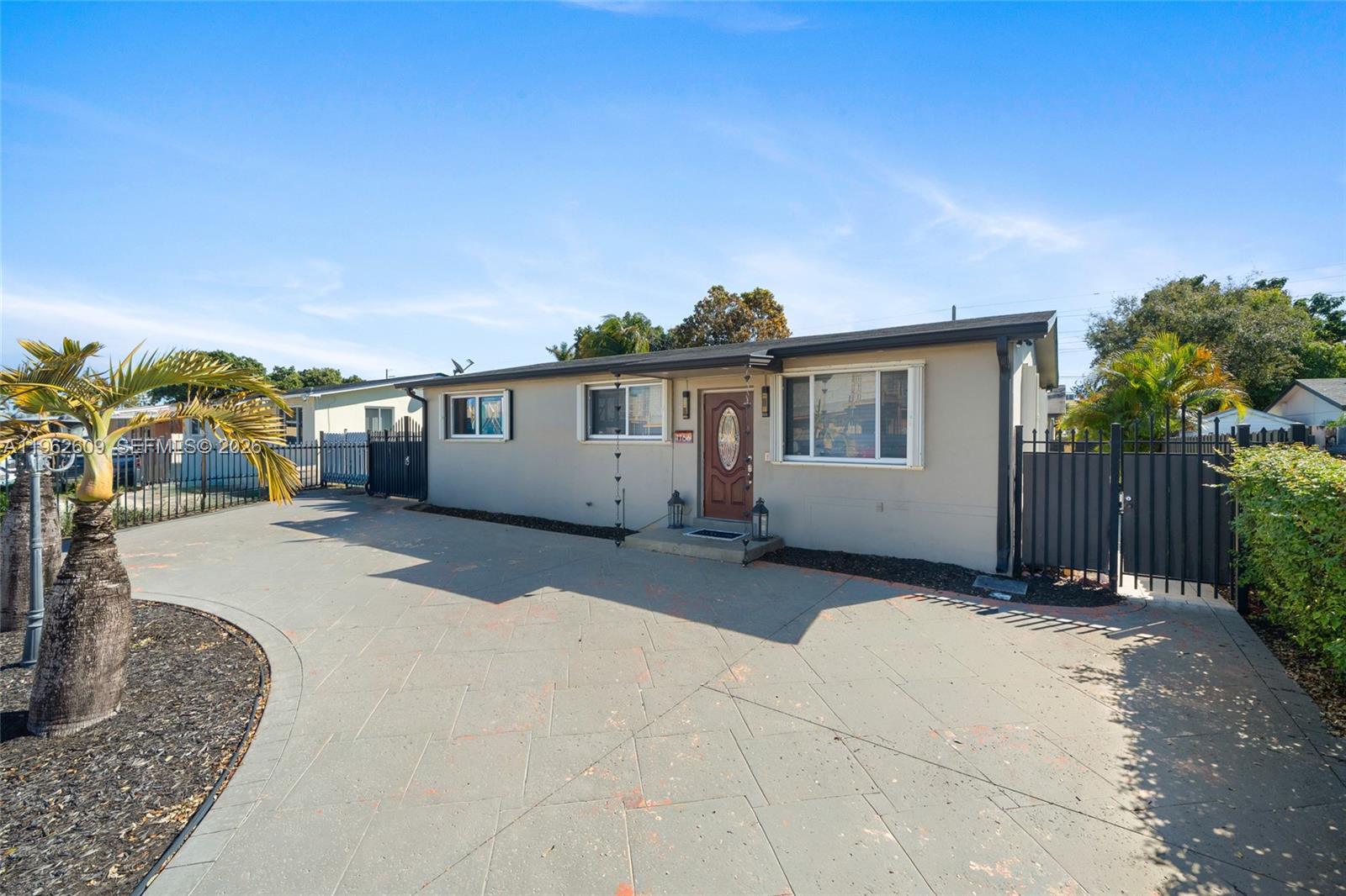 1168 West 24th Street Hialeah, FL 33010 - Photo 21 of 44