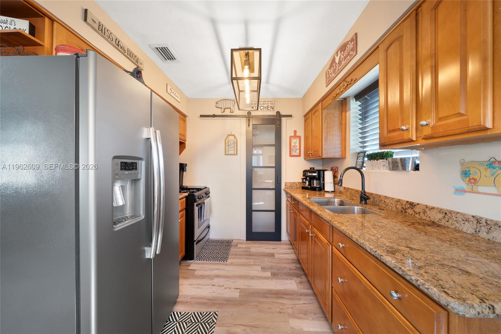 1168 West 24th Street Hialeah, FL 33010 - Photo 27 of 44