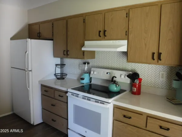 $3,000 | 11029 West Caron Drive, Sun City, AZ 85351