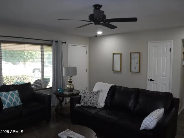 $3,000 | 11029 West Caron Drive, Sun City, AZ 85351