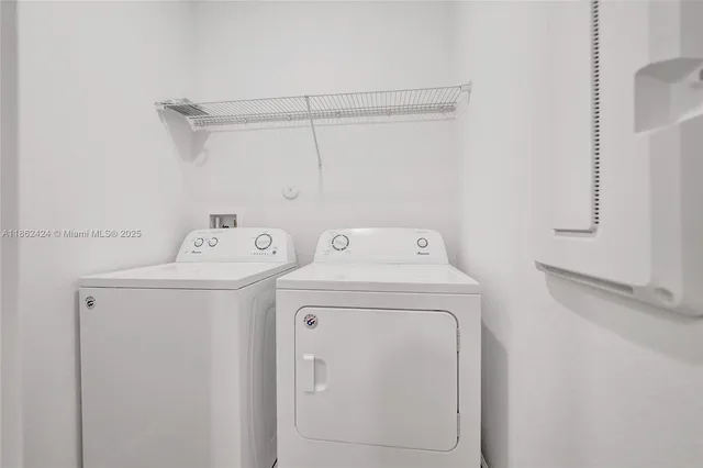 $525,000 | 1600 Southwest 28th Street, Fort Lauderdale, FL 33315