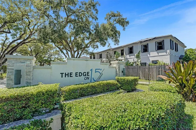 $525,000 | 1600 Southwest 28th Street, Fort Lauderdale, FL 33315