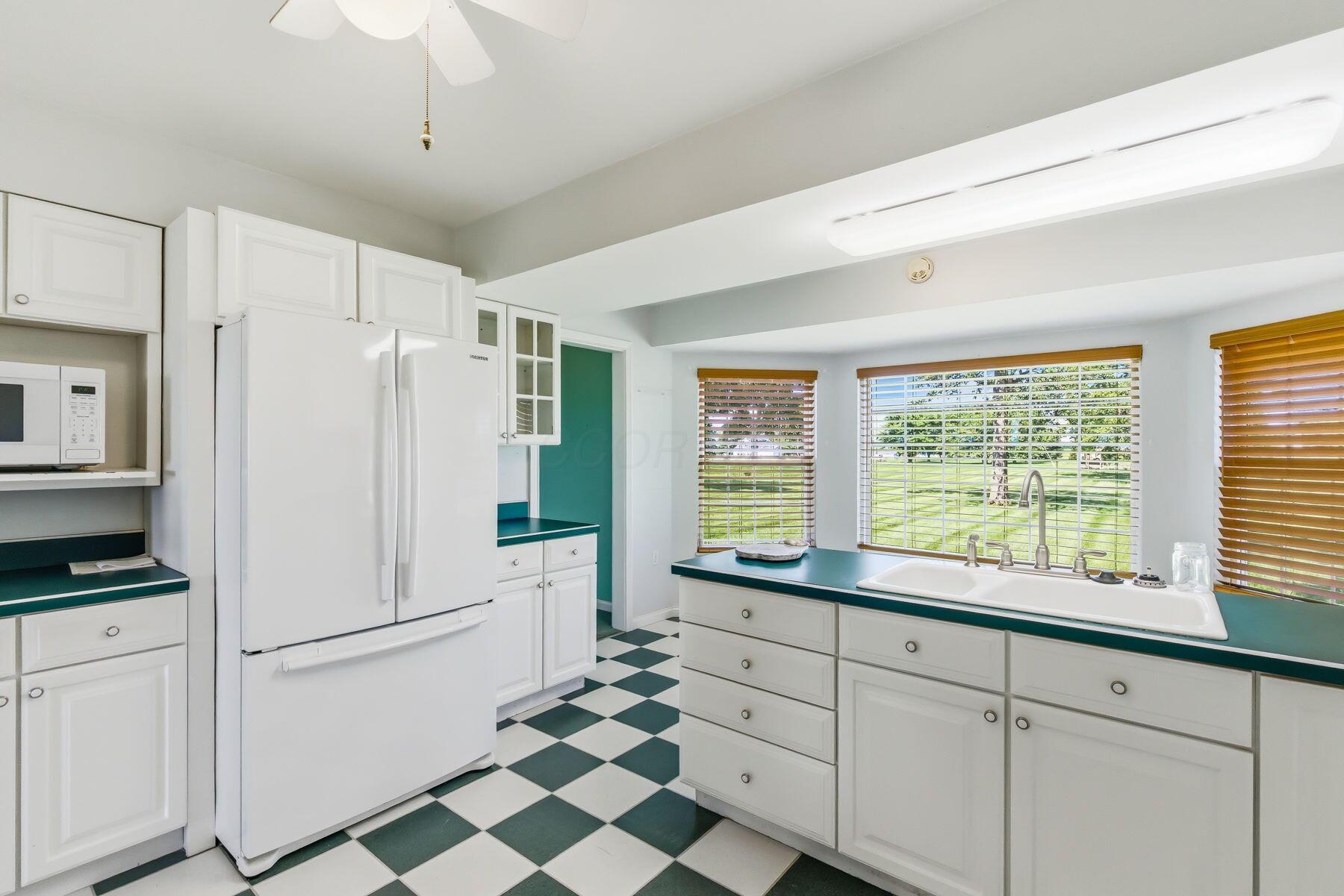 120 Watson Road London, OH 43140 - Photo 27 of 55