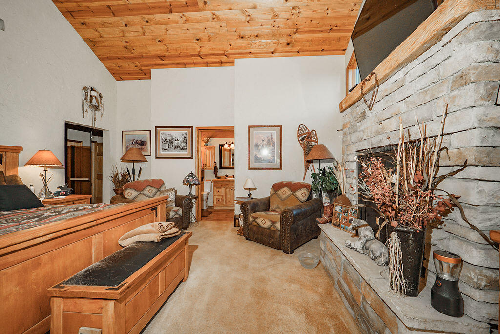 320 Airport Road Trinity Center, CA 96091 - Photo 45 of 75 DSC00901