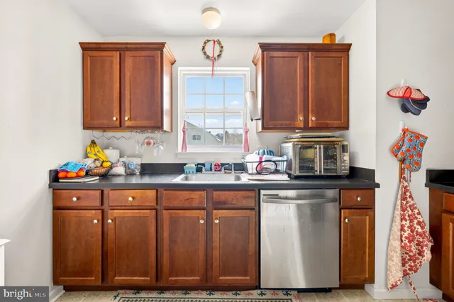 $209,900 | 92 Christine Drive, Reading, PA 19606