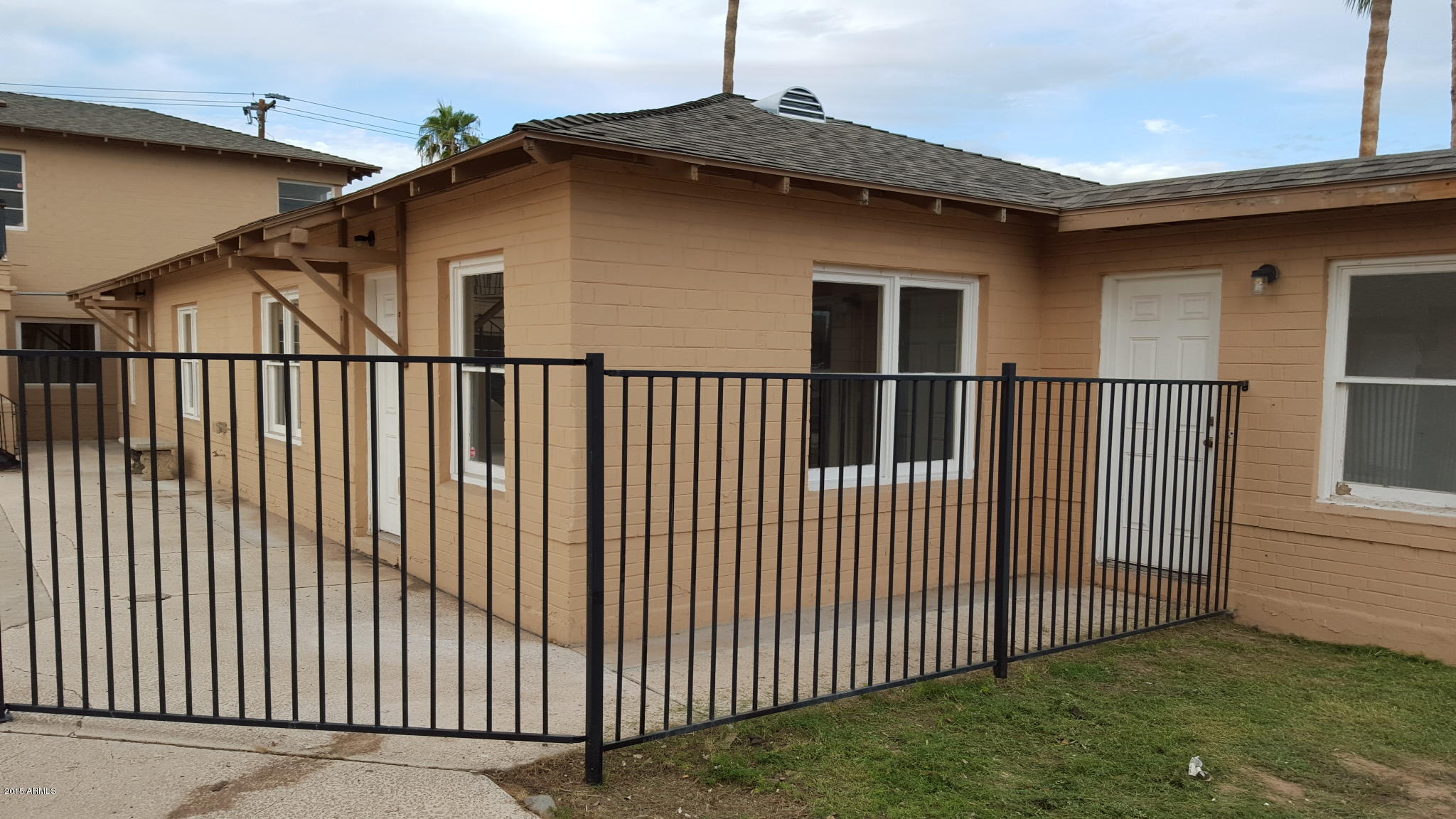 1602 West McDowell Road Phoenix, AZ 85007 - Photo 4 of 12 04 - East Building