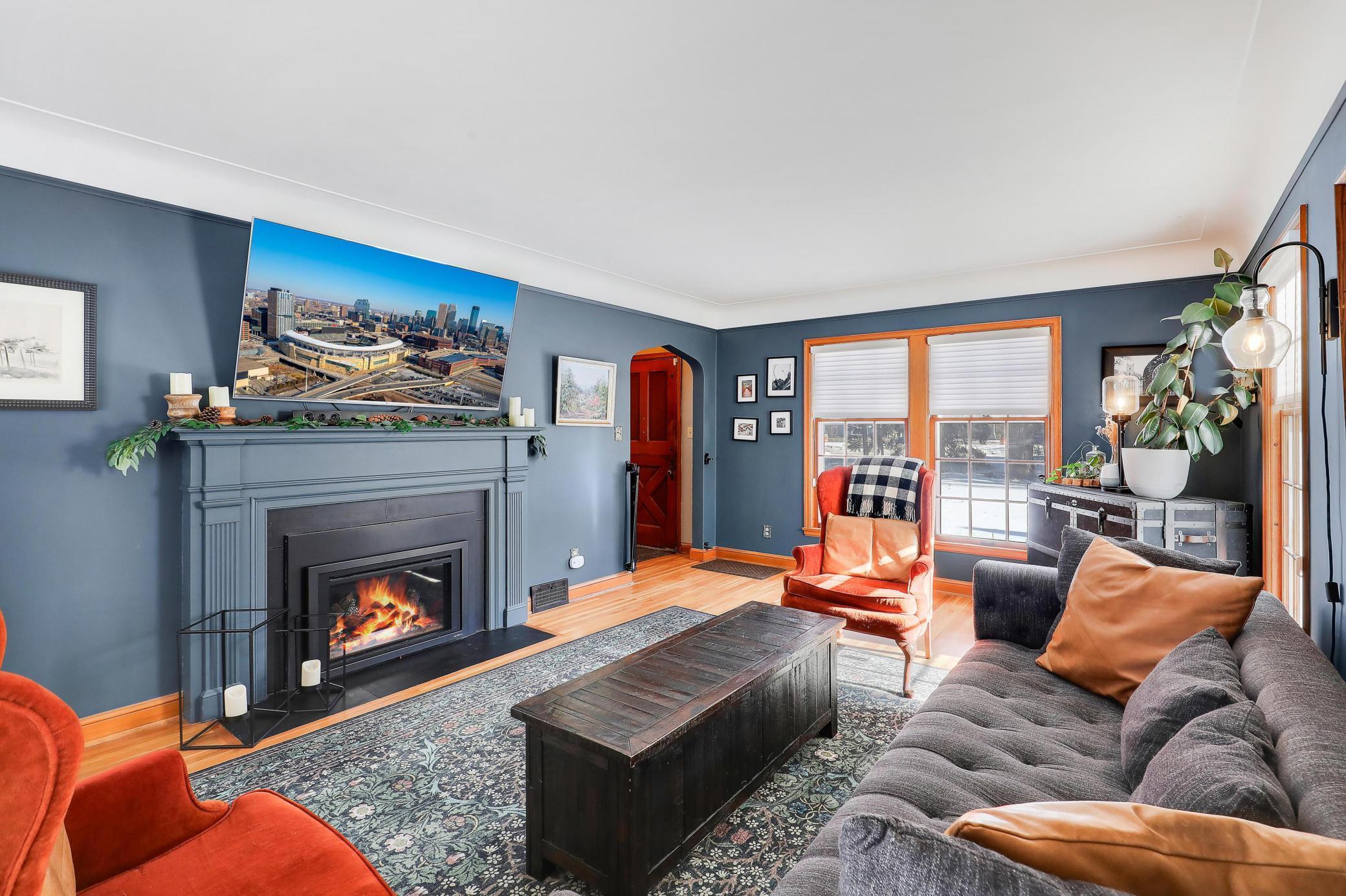 1979 Snelling Avenue North Roseville, MN 55113 - Photo 8 of 71