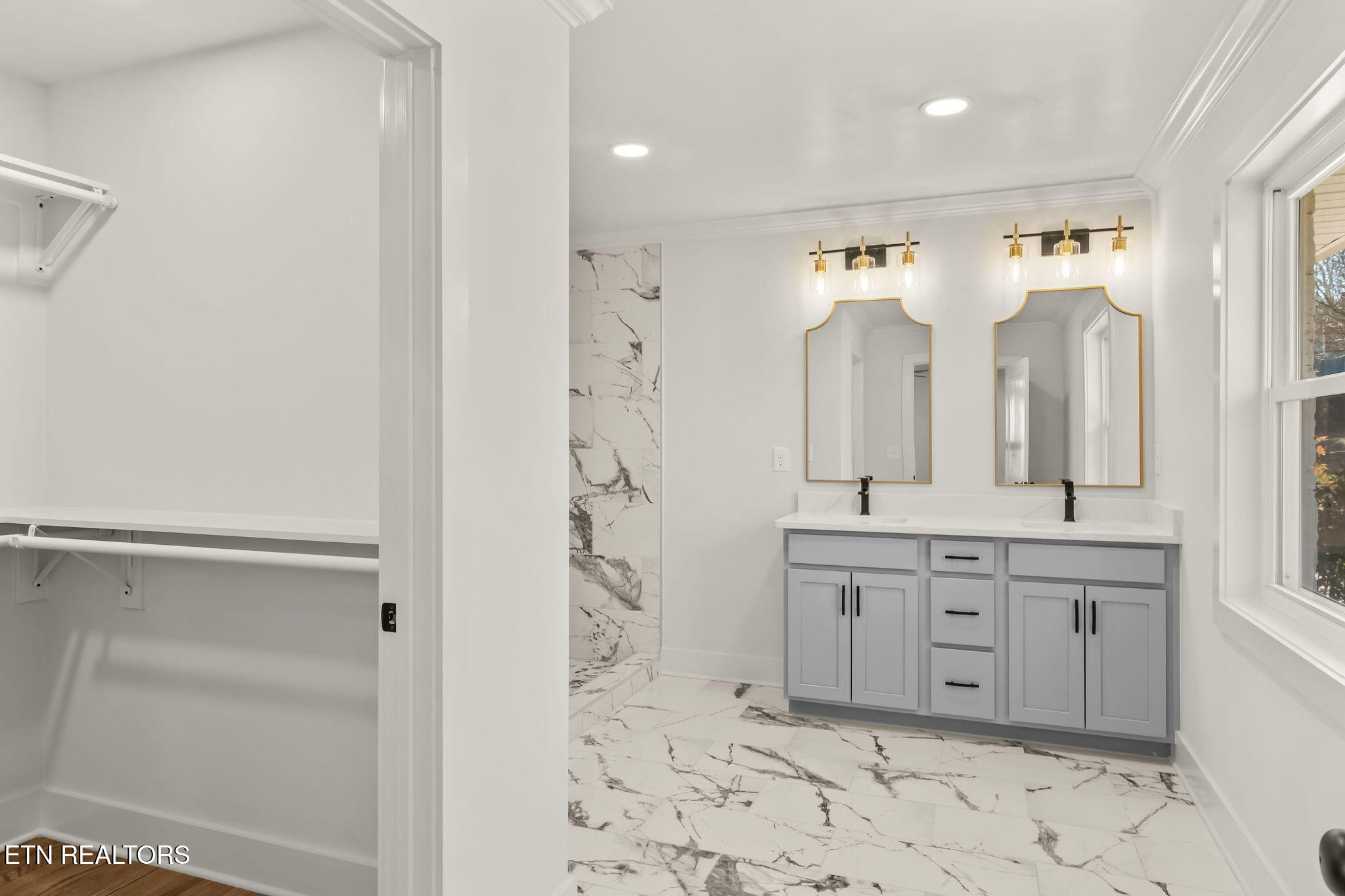 221 Medford Road Knoxville, TN 37922 - Photo 16 of 35 DSC03735