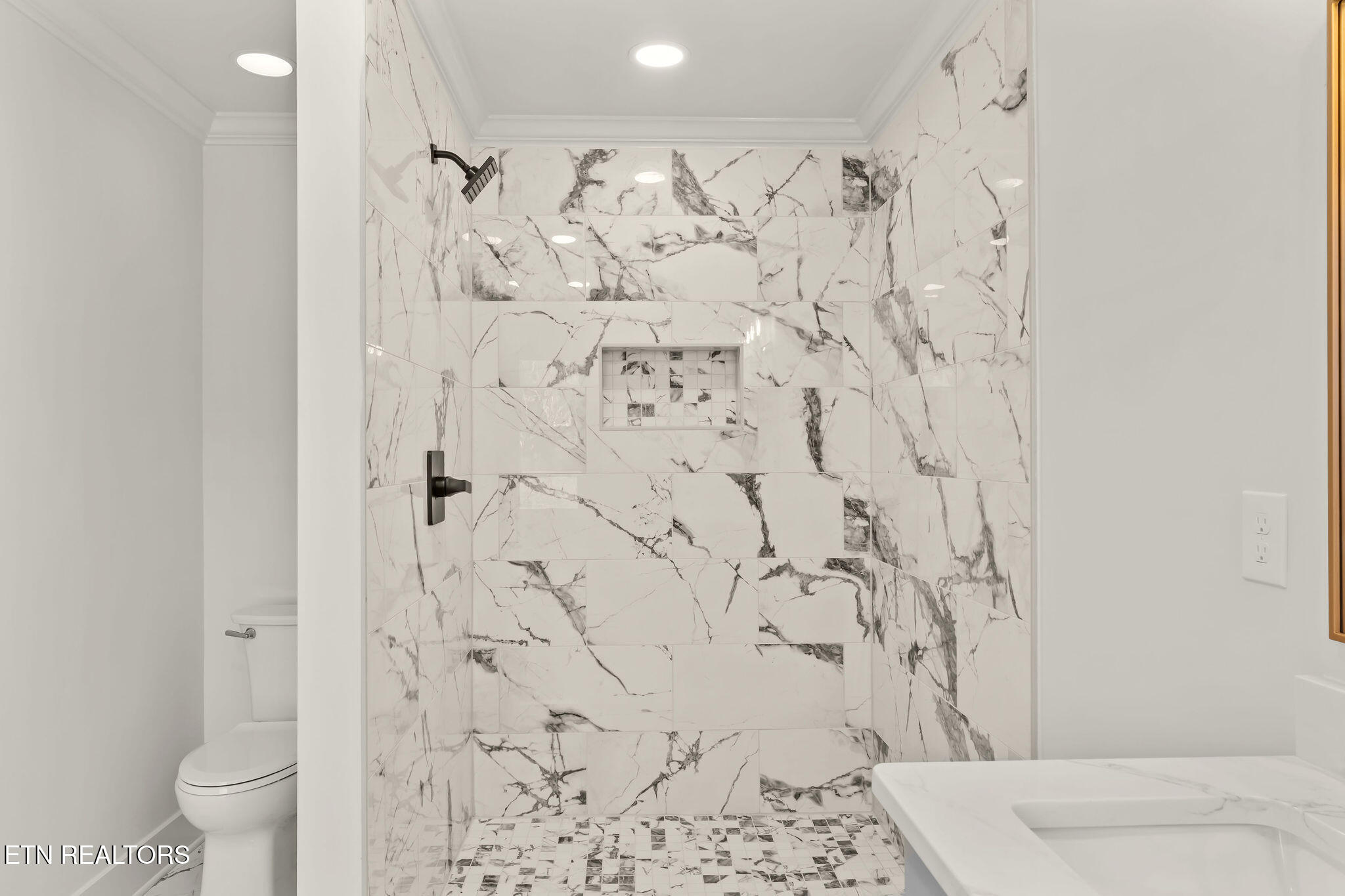 221 Medford Road Knoxville, TN 37922 - Photo 18 of 35 DSC03745