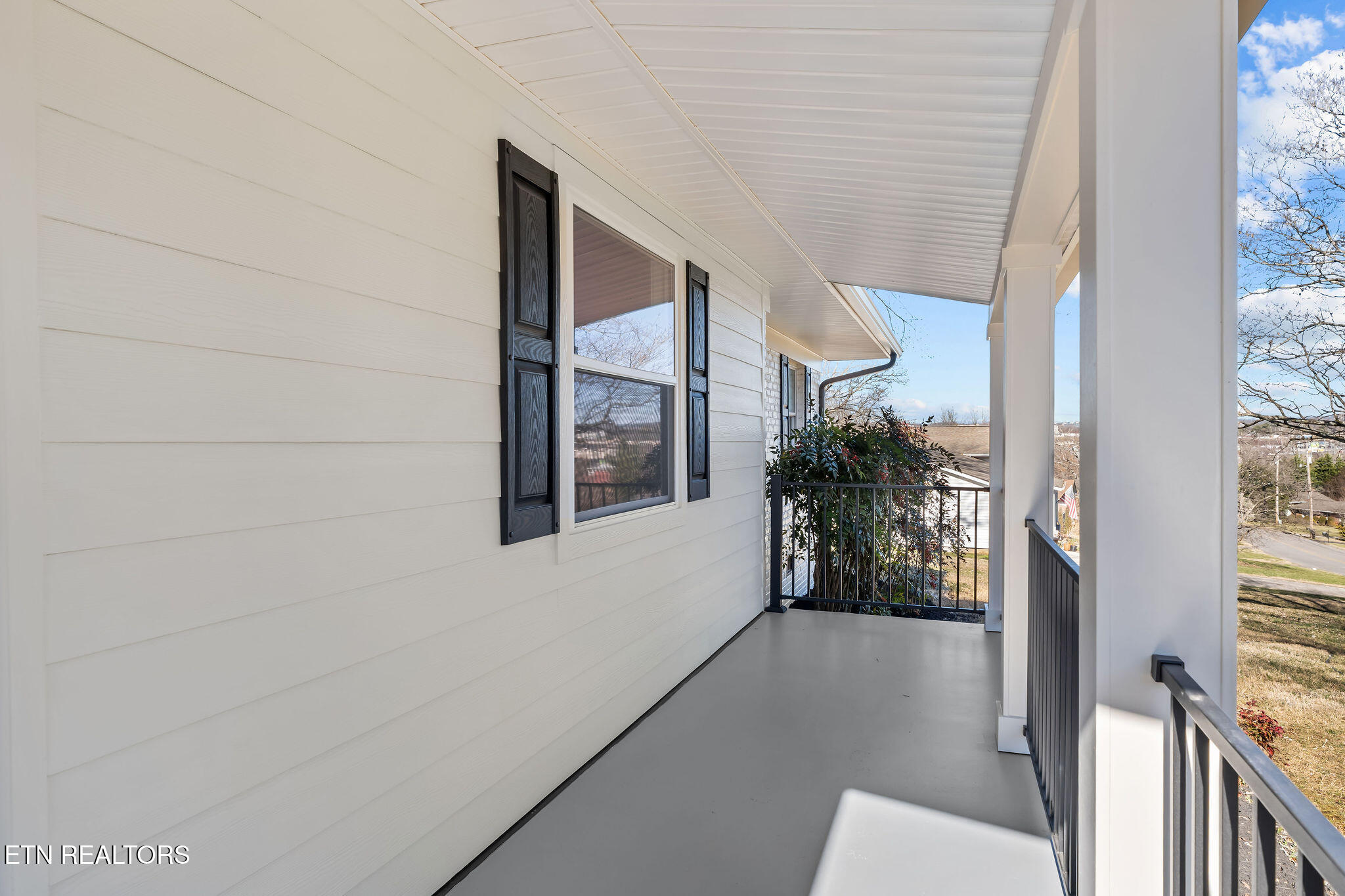 221 Medford Road Knoxville, TN 37922 - Photo 6 of 35 DSC03753