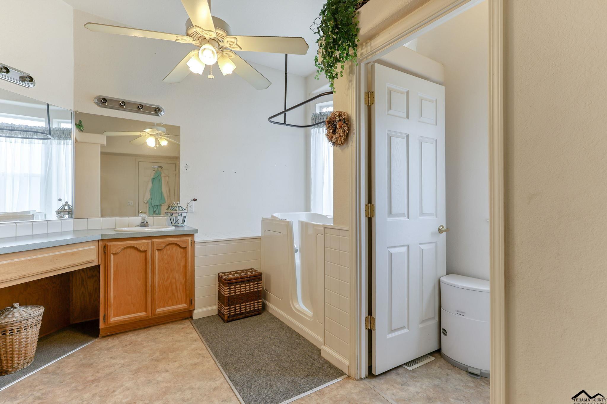 17568 Treat Road Anderson, CA 96007 - Photo 39 of 62