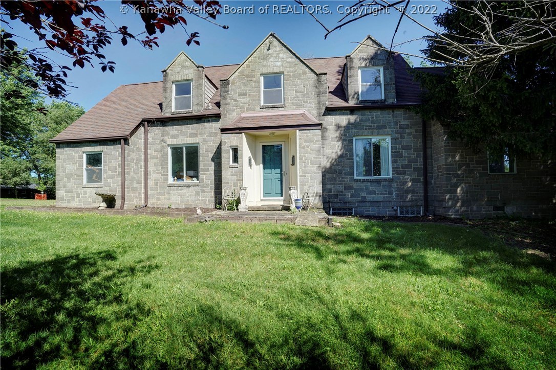 1513 Clark Road Charleston, WV 25314 - Photo 1 of 45 Gallery Image 1