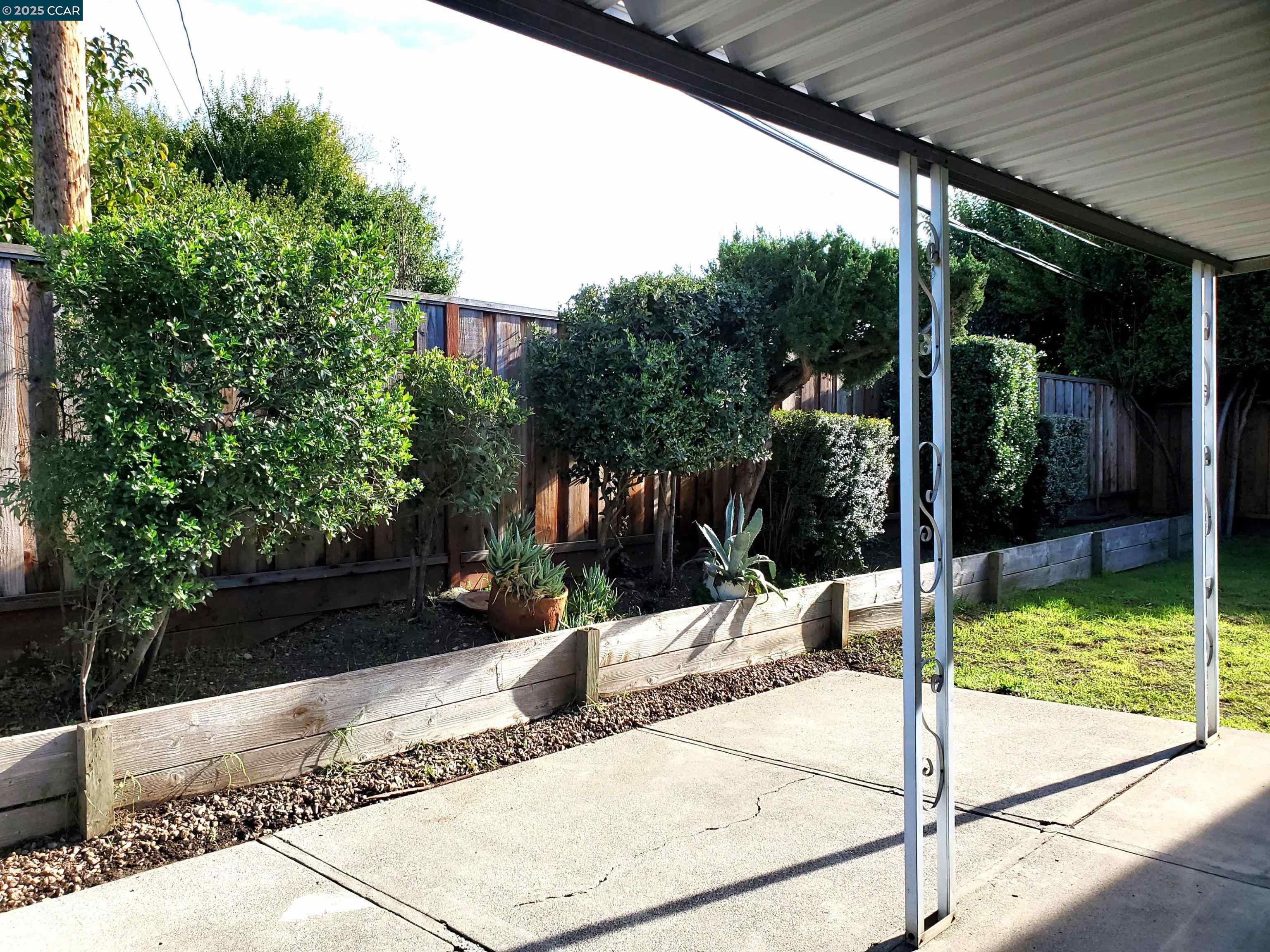 1616 Eve Drive Concord, CA 94521 - Photo 3 of 28