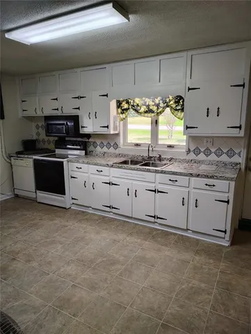 $1,475 | 5228 Central Church Road, Douglasville, GA 30135