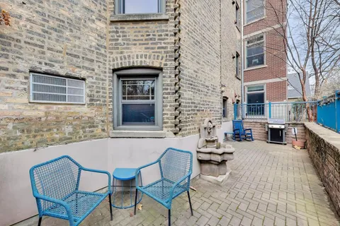 $350,000 | 1250 West Argyle Street, Unit GF, Chicago, IL 60640