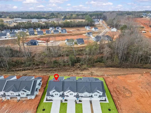 $328,990 | 406 Crestcreek Drive, Anderson, SC 29621