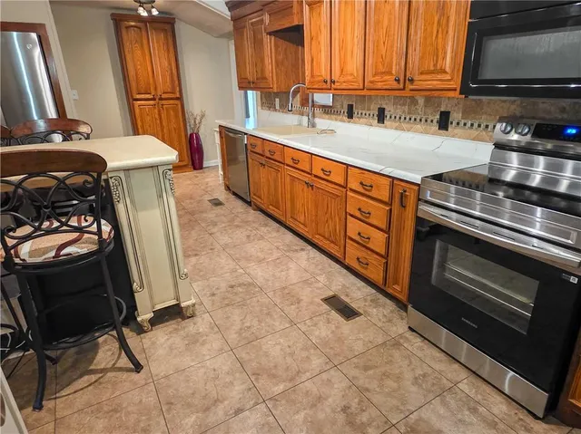 $545,000 | 589 Jacksonville Scotland Road, Jacksonville, GA 31544