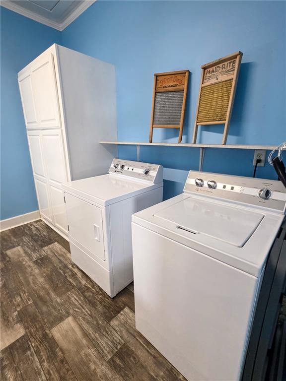 589 Jacksonville Scotland Road Jacksonville, GA 31544 - Photo 56 of 87 a utility room with dryer and washer