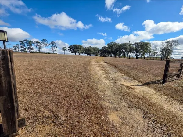 $530,000 | 589 Jacksonville Scotland Road, Jacksonville, GA 31544